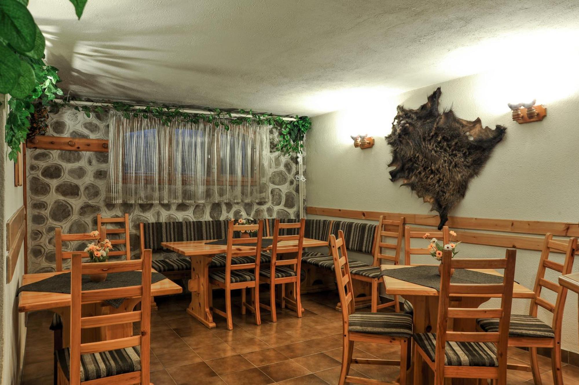 Guest House Dzhangal 반스코 외부 사진