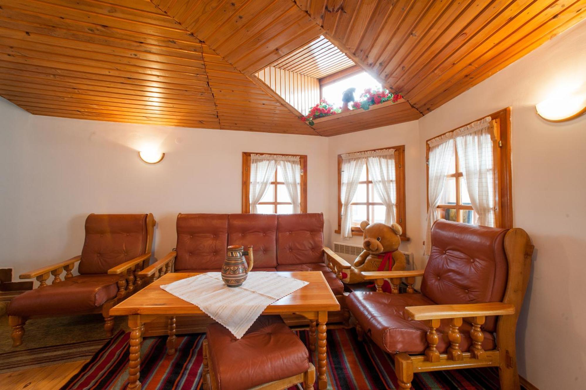 Guest House Dzhangal 반스코 외부 사진