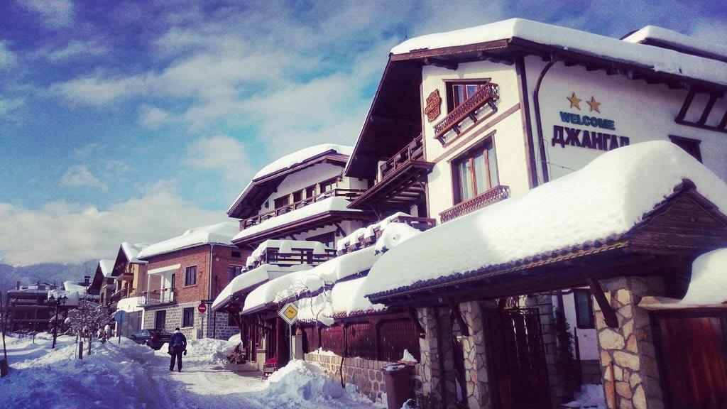 Guest House Dzhangal 반스코 외부 사진